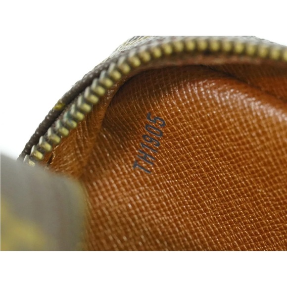 Authentic Louis Vuitton Jeune Fille Monogram Canvas Crossbody Bag - Picture 10 of 16